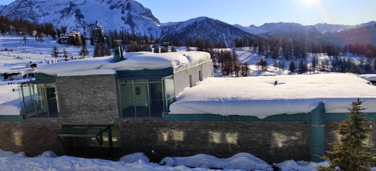 Teleo Vacanze - Villaggio Olimpico Di Sestriere Exterior photo